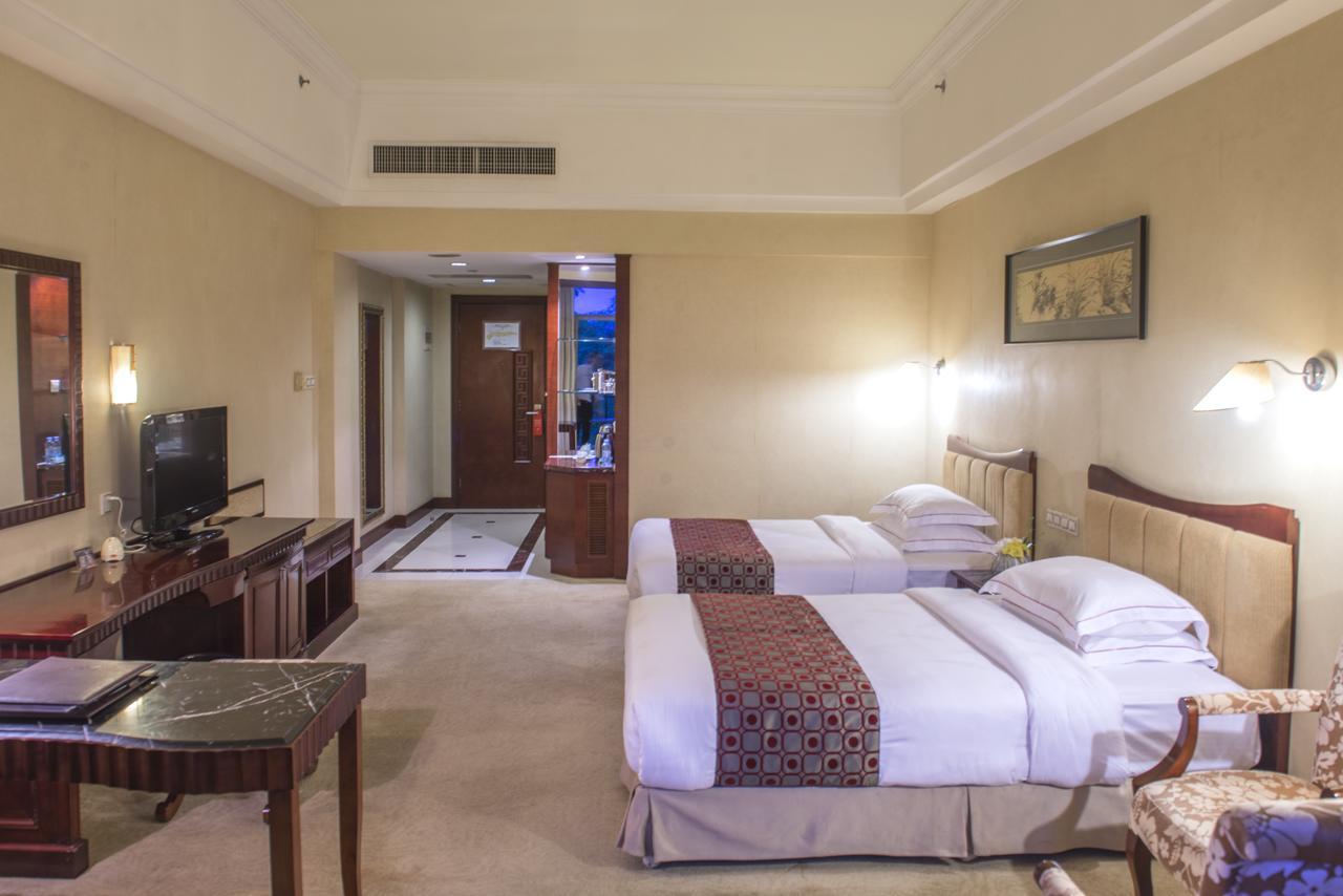 Phoenix Hotel Wuyi Jiangmen Extérieur photo